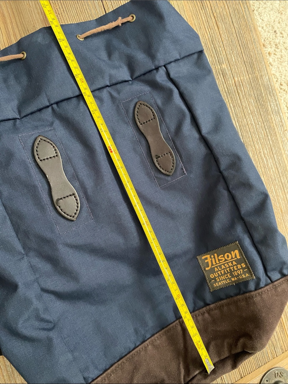 Filson Alaska Outfitters Blue/Brown Drawstring Backpack. - Picture 11 of 13